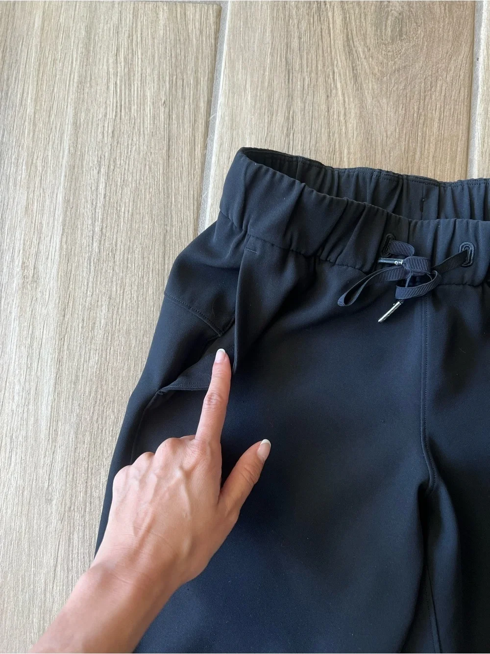Lululemon Women’s Keep Moving Pant